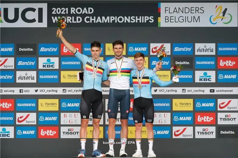 ?i=epa%2fathletics%2f2021-09%2f2021-09-19-09476519_epa