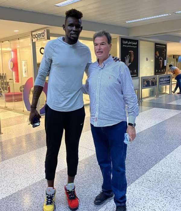 ماجوك ورئيس بيروت نديم حكيم