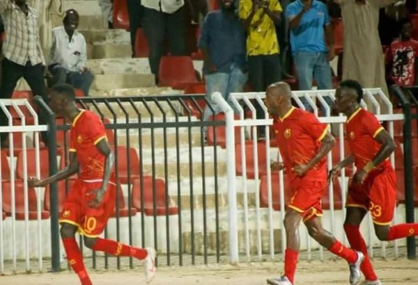 لاعبو المريخ 