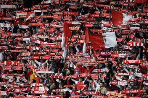 2011-05-052011-05-05t202447z_01_mad304_rtridsp_3_soccer-europa_reuters