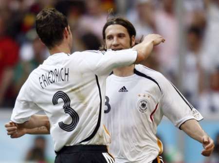 2006-06-09t180915z_01_wcyh54_rtridsp_2_sport-soccer-world