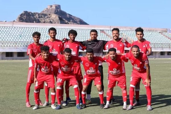 لاعبو التلال