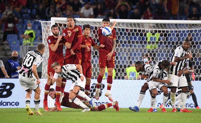 2021-09-23t204010z_517610845_up1eh9n1lewdi_rtrmadp_3_soccer-italy-rom-udi-report_reuters