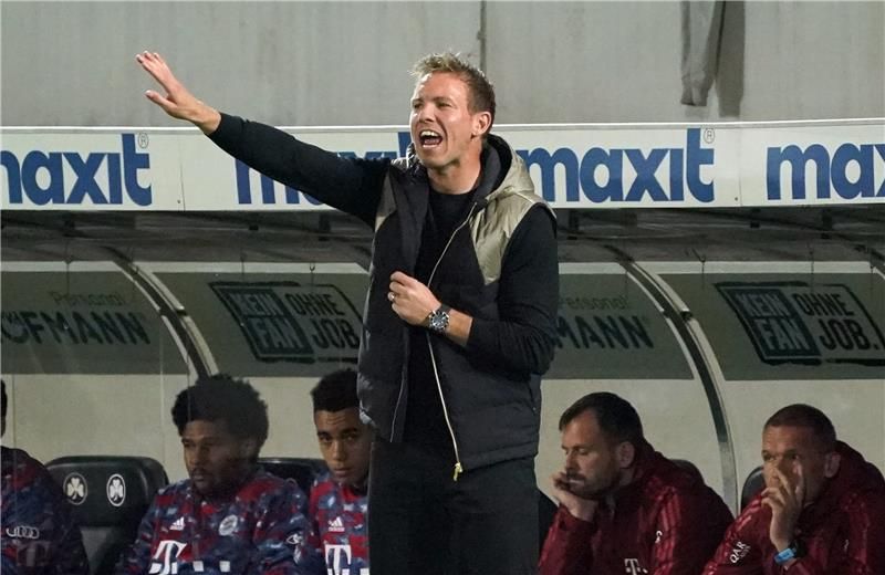 جوليان ناجلسمان