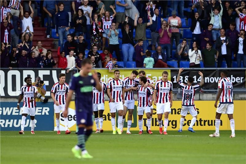 لاعبو فيليم تيلبورج