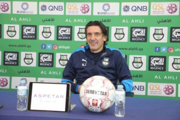 نيبوشا يوفوفيتش