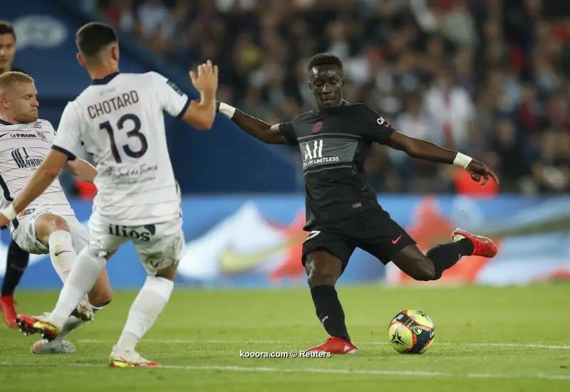?i=reuters%2f2021-09-25%2f2021-09-25t195048z_29700321_up1eh9p1j4k9a_rtrmadp_3_soccer-france-psg-mpl-report_reuters
