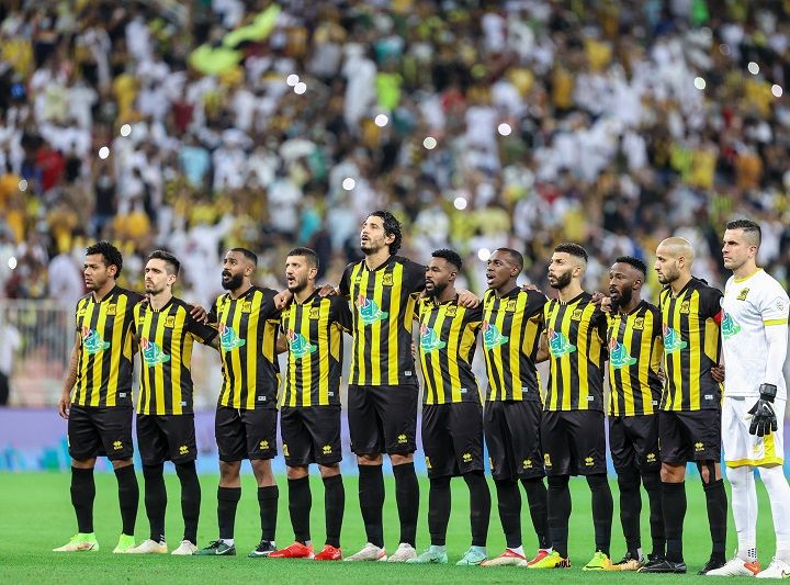 لاعبو الاتحاد 