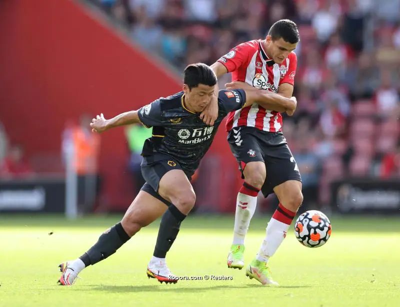 ?i=reuters%2f2021-09-26%2f2021-09-26t143624z_1896250327_up1eh9q14kmfi_rtrmadp_3_soccer-england-sou-wlv-report_reuters