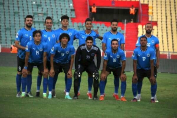 لاعبو الطلبة 