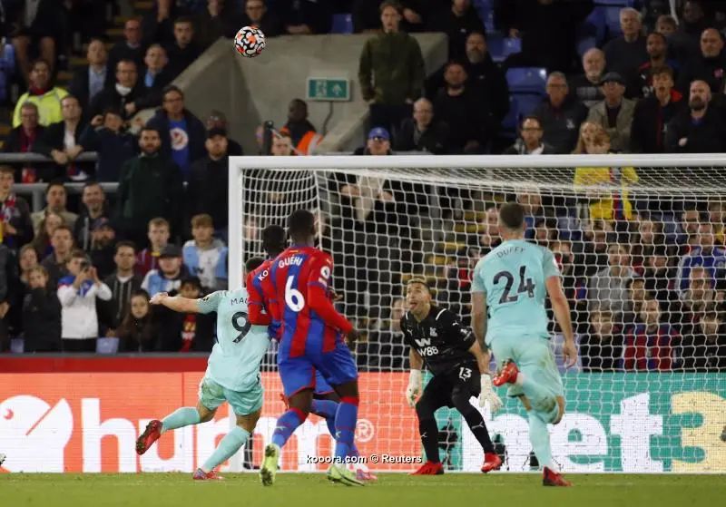 ?i=reuters%2f2021-09-27%2f2021-09-27t205828z_1925613290_up1eh9r1m9d57_rtrmadp_3_soccer-england-cry-brh-report_reuters