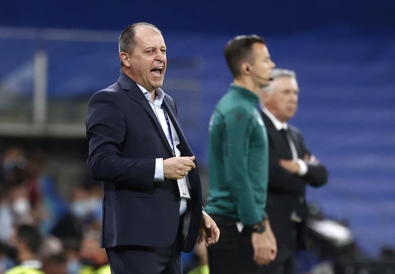 يوري فيرنيدوب