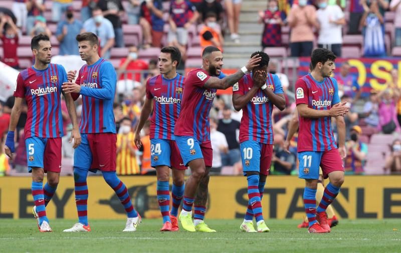 لاعبو برشلونة 