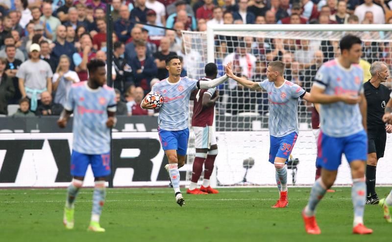 لاعبو مانشستر يونايتد 