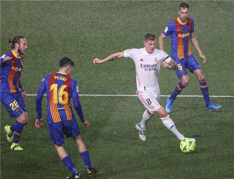 كلاسيكو سابق بين ريال مدريد وبرشلونة