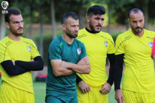 من لاعبي منتخب سوريا