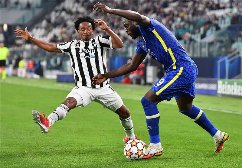 خوان كوادرادو