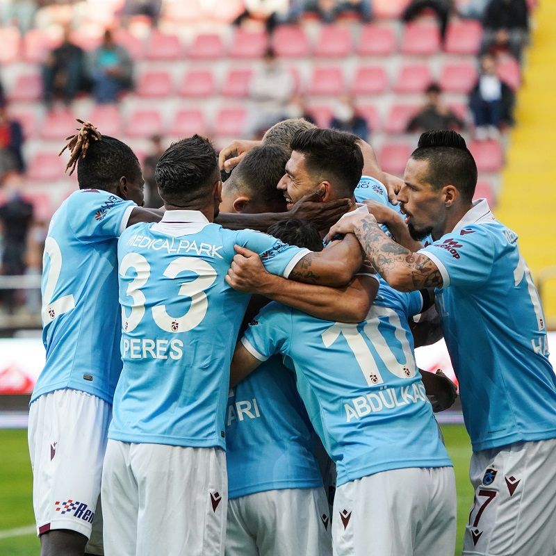 لاعبو طرابزون سبور 