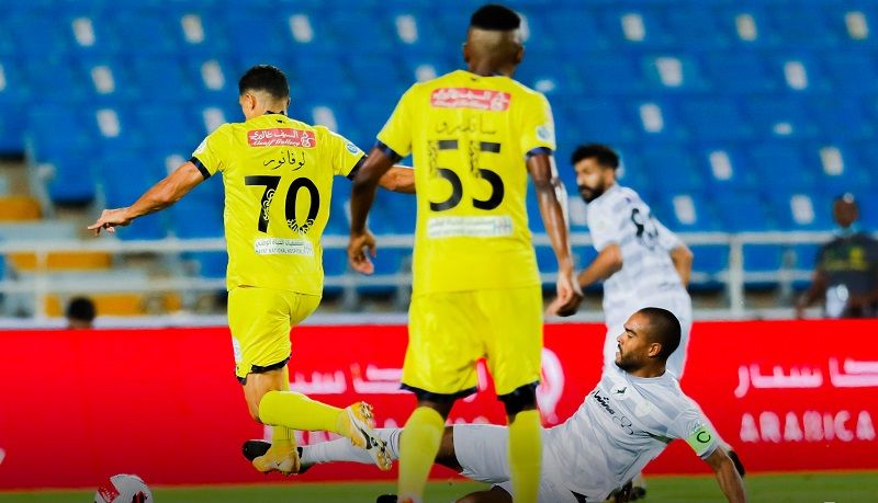 من الدوري السعودي