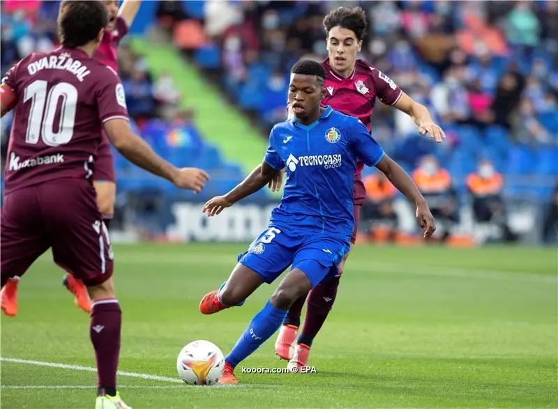 ?i=epa%2fsoccer%2f2021-10%2f2021-10-03%2f2021-10-03-09504058_epa