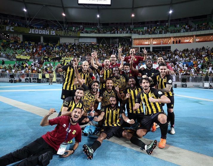 لاعبو الاتحاد 