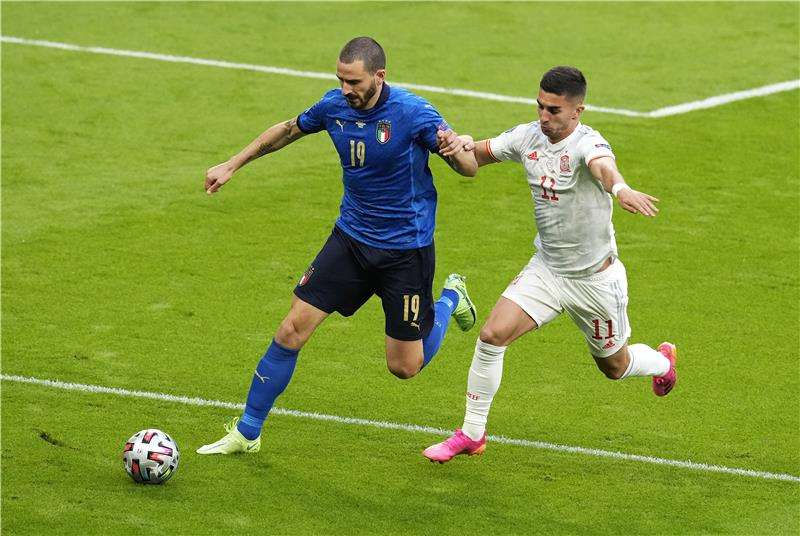 مواجهه سابقة بين المنتخبين