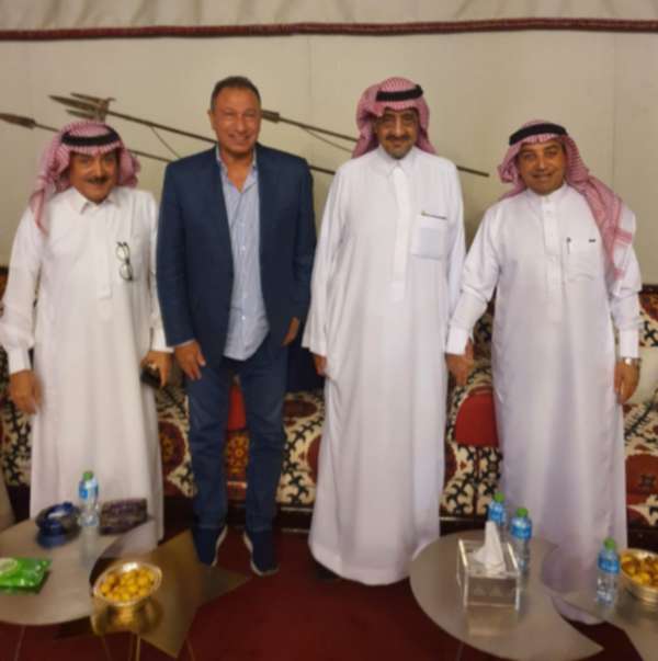 من حفل العشاء