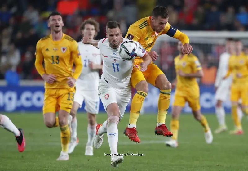 ?i=reuters%2f2021-10-08%2f2021-10-08t200220z_1605265668_up1eha81jnvci_rtrmadp_3_soccer-worldcup-cze-wal-report_reuters