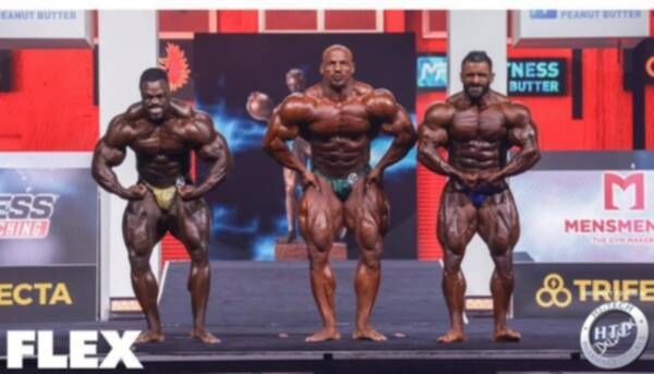 بيج رامي أثناء العرض