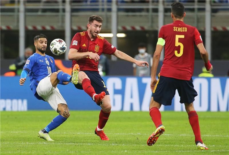 من لقاء إسبانيا وإيطاليا