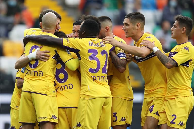 لاعبو فيورنتينا