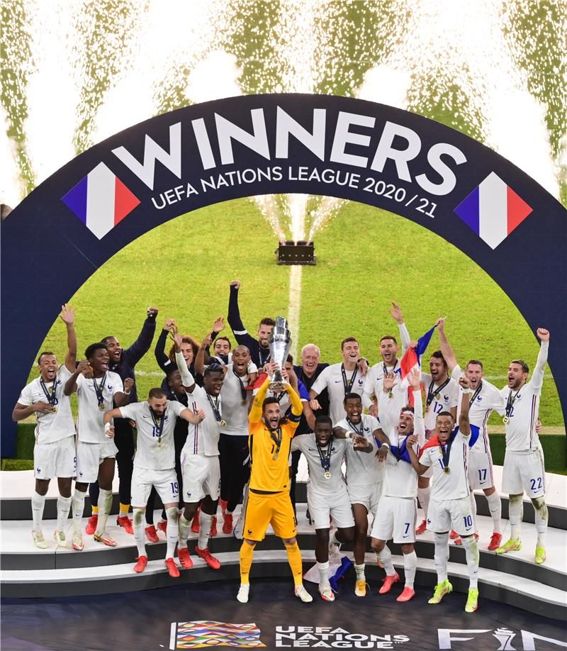 لاعبو منتخب فرنسا