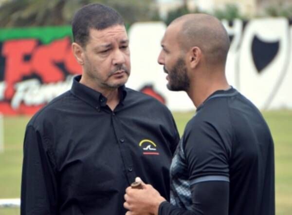 ماهر القروي يتحدث مع ياسين الشيخاوي