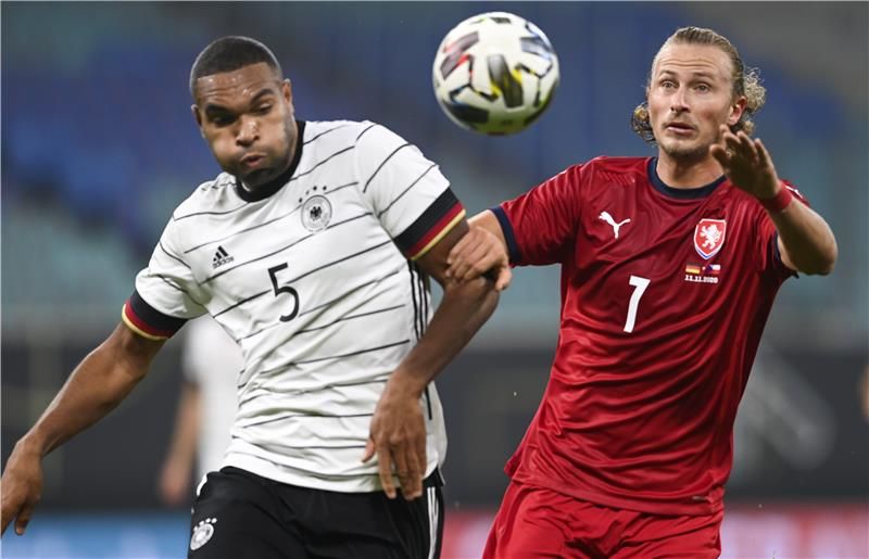 جوناثان تاه