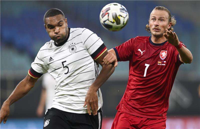 جوناثان تاه