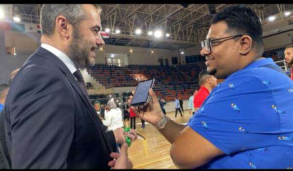 أوجستي بوش مع مراسل كووورة