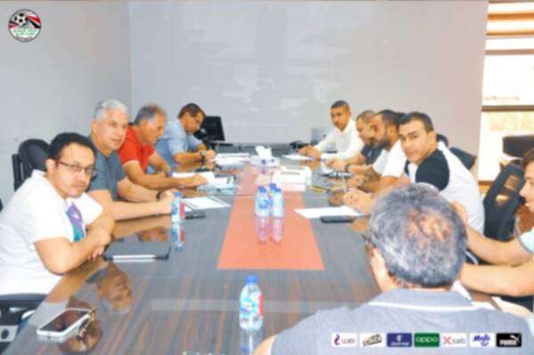 من اجتماع اليوم