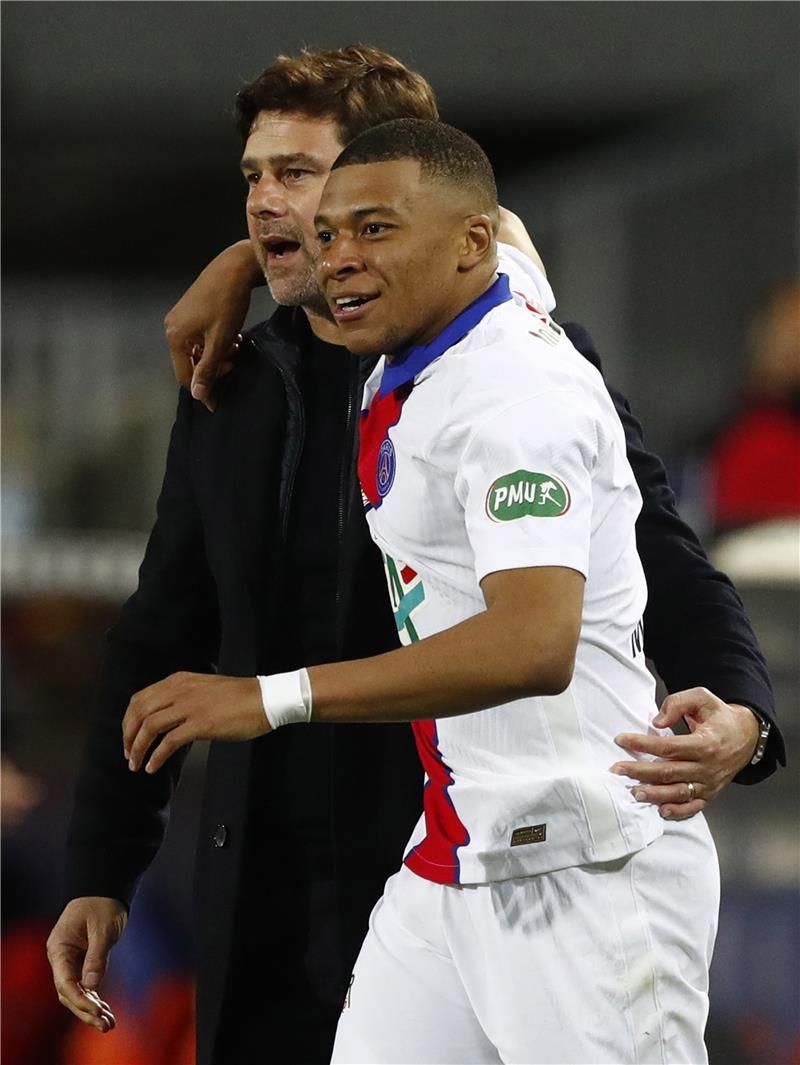 بوكيتينو ومبابي