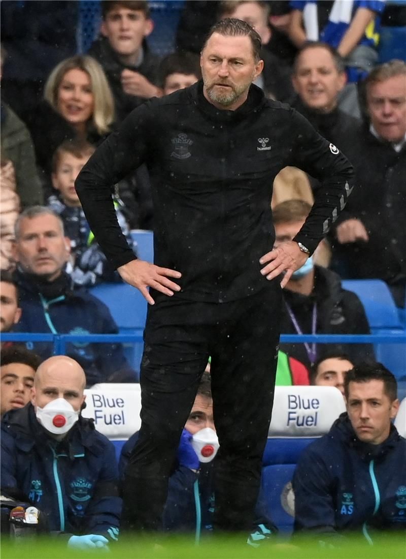 رالف هازنهوتل