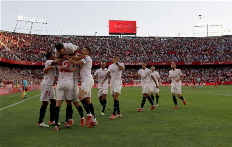 لاعبو فالنسيا