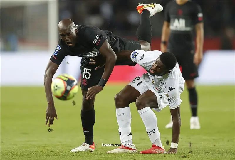 ?i=epa%2fsoccer%2f2021-10%2f2021-10-15%2f2021-10-15-09526128_epa