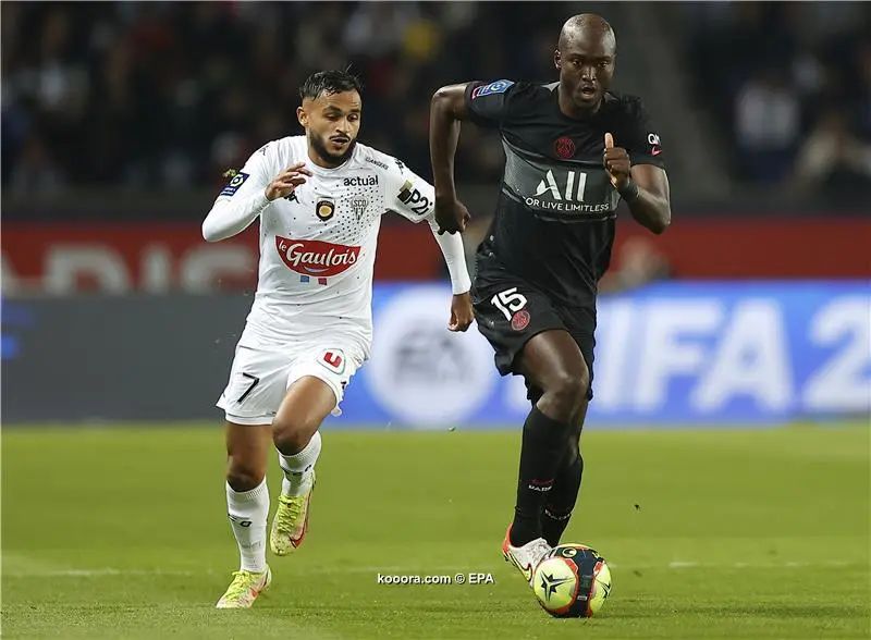 ?i=epa%2fsoccer%2f2021-10%2f2021-10-15%2f2021-10-15-09526083_epa