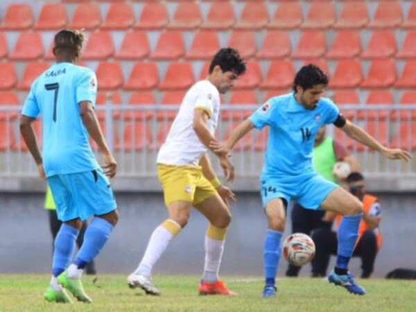 من مباراة زاخو وأمانة بغداد 