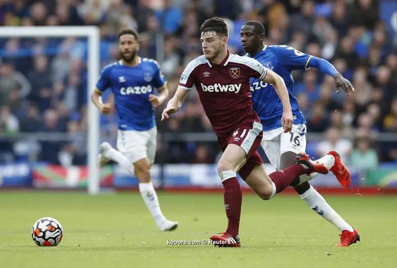 ?i=reuters%2f2021-10-17%2f2021-10-17t134805z_343435355_up1ehah12c36x_rtrmadp_3_soccer-england-eve-whu-report_reuters