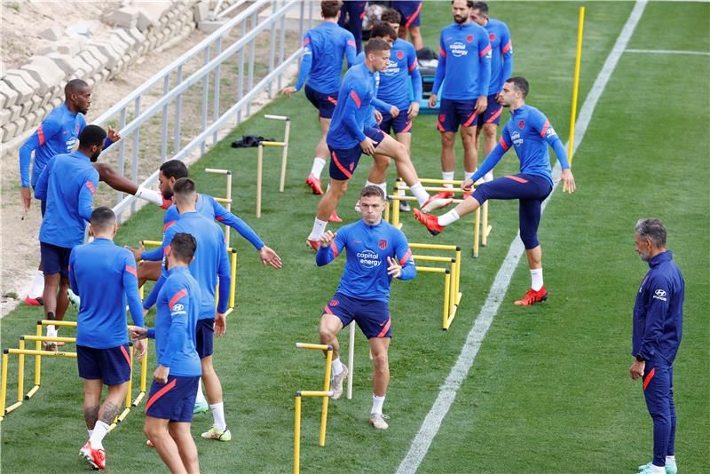 لاعبو أتلتيكو مدريد