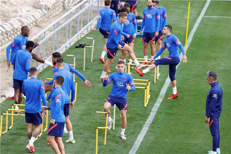 لاعبو أتلتيكو مدريد