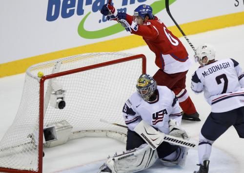 2011-05-112011-05-11t163429z_01_rss14_rtridsp_3_ice-hockey-world_reuters