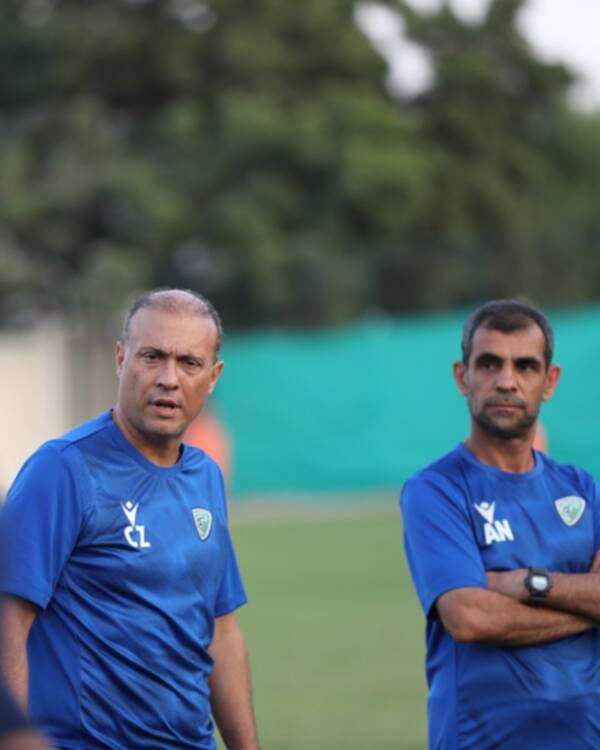 كايو زاناردي