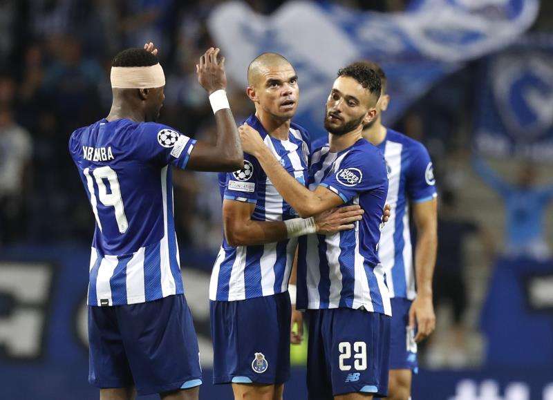 لاعبو بورتو 