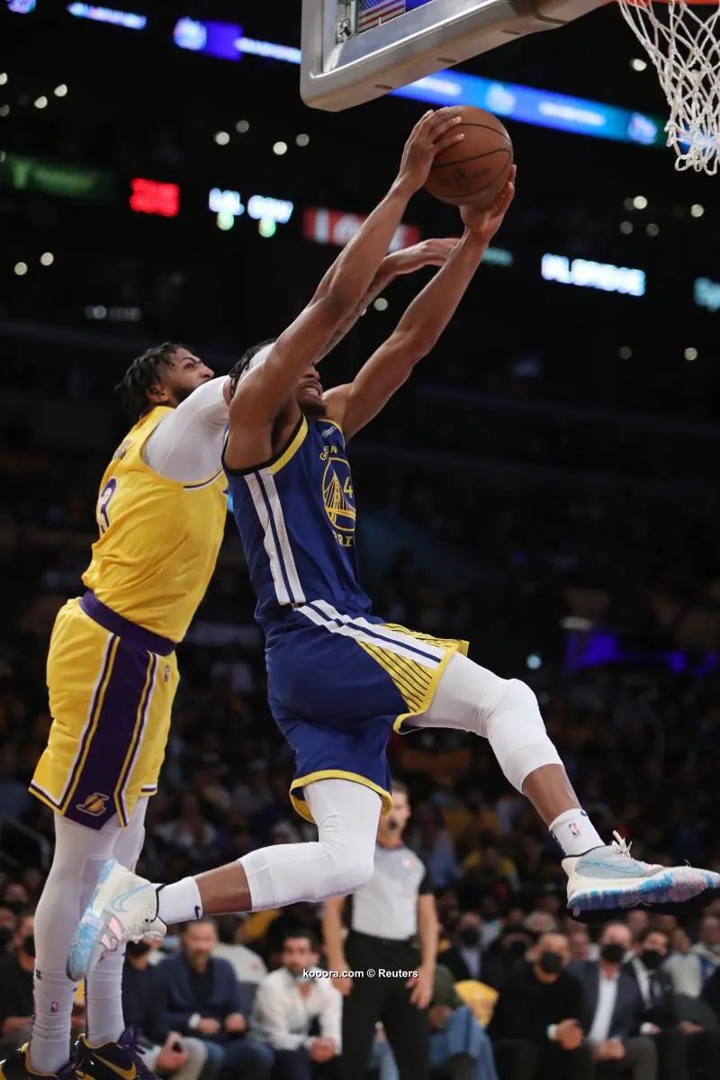 ?i=reuters%2f2021-10-20%2f2021-10-20t032449z_1342177892_mt1usatoday16988091_rtrmadp_3_nba-golden-state-warriors-at-los-angeles-lakers_reuters